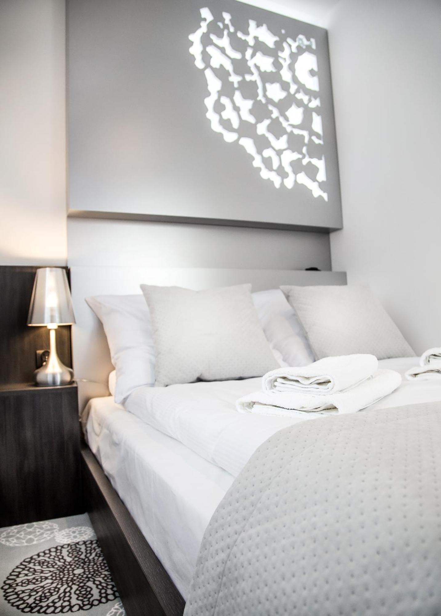 Hotel Zacisze Wegierska Gorka Esterno foto
